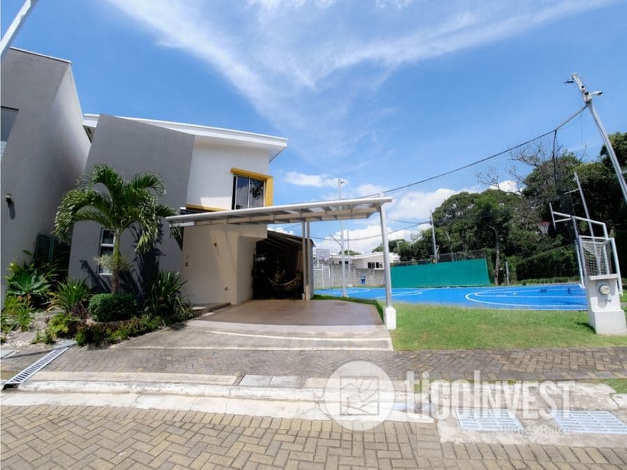 Propiedad en Piedades