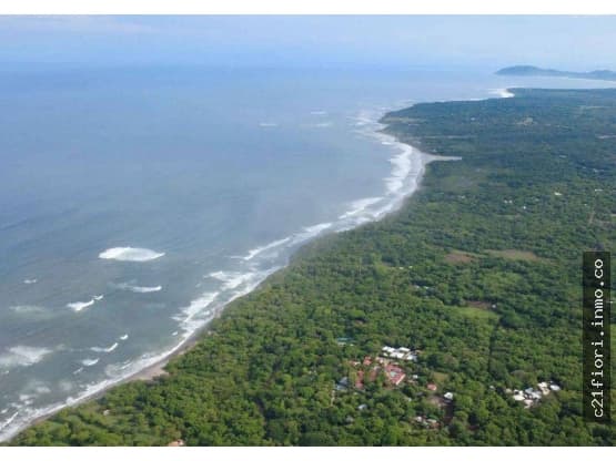 Land at Tamarindo