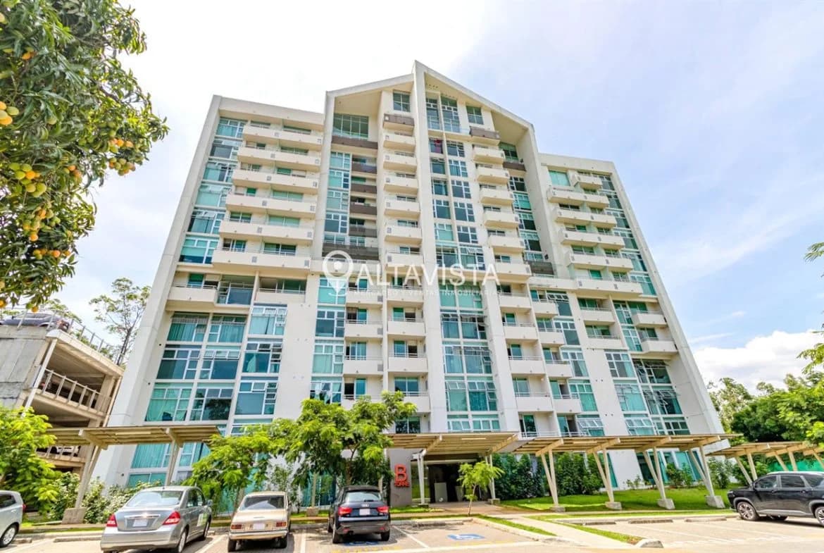 Apartment at Torres de Heredia