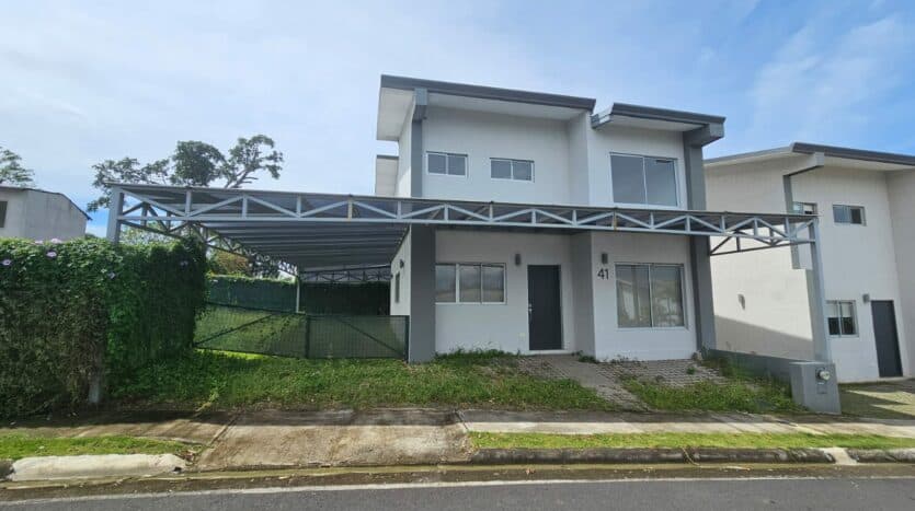 Casa en Condominio Al Andaluz