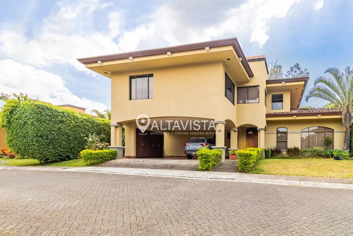 Casa en Condominio Hacienda Gregal