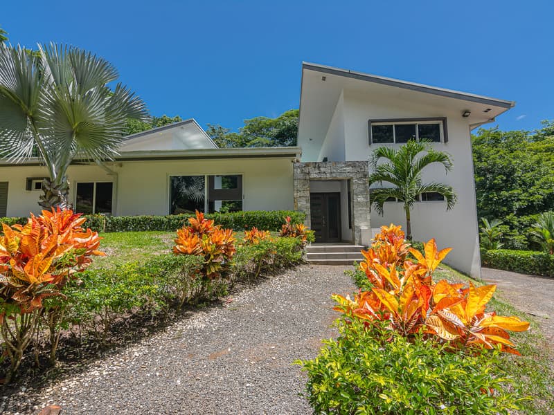 Propiedad en Tárcoles