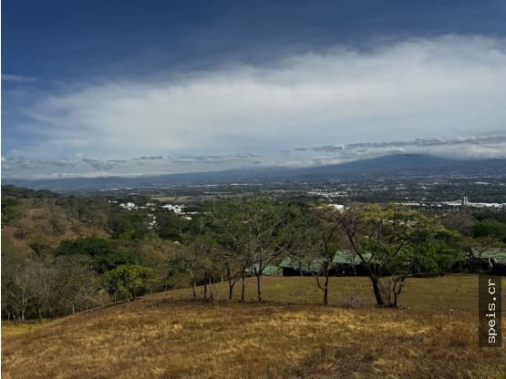Land at Piedades