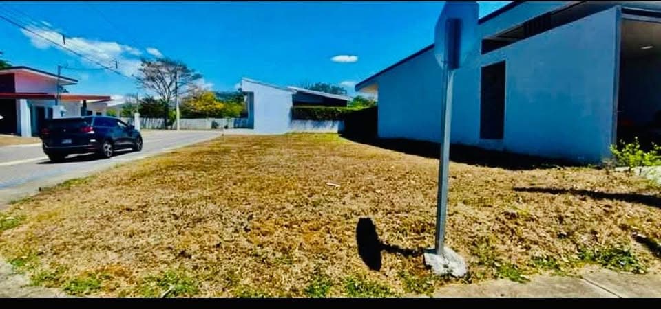 Land at Condominio Altabrisa