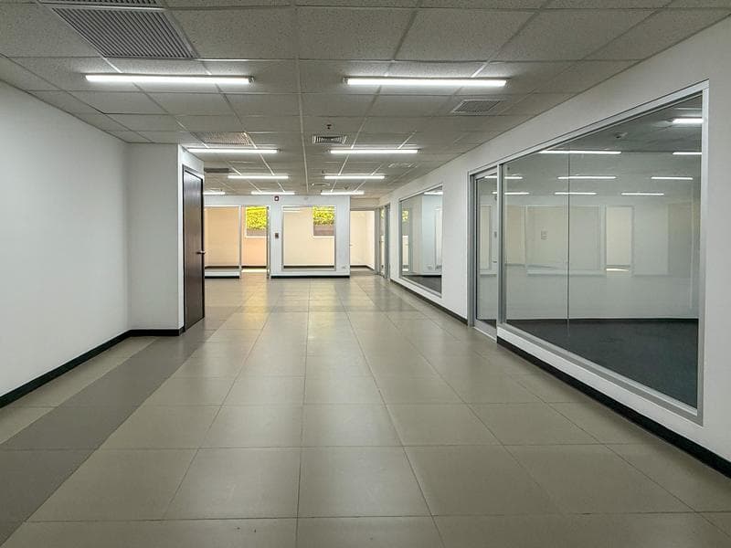 Commercial at San Rafael