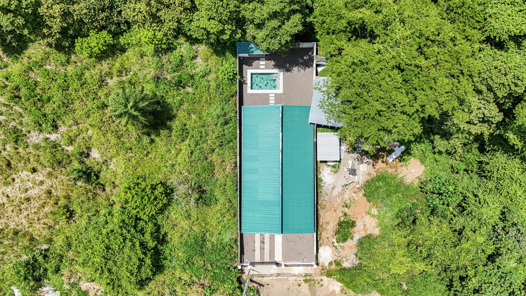 House at Sardinal