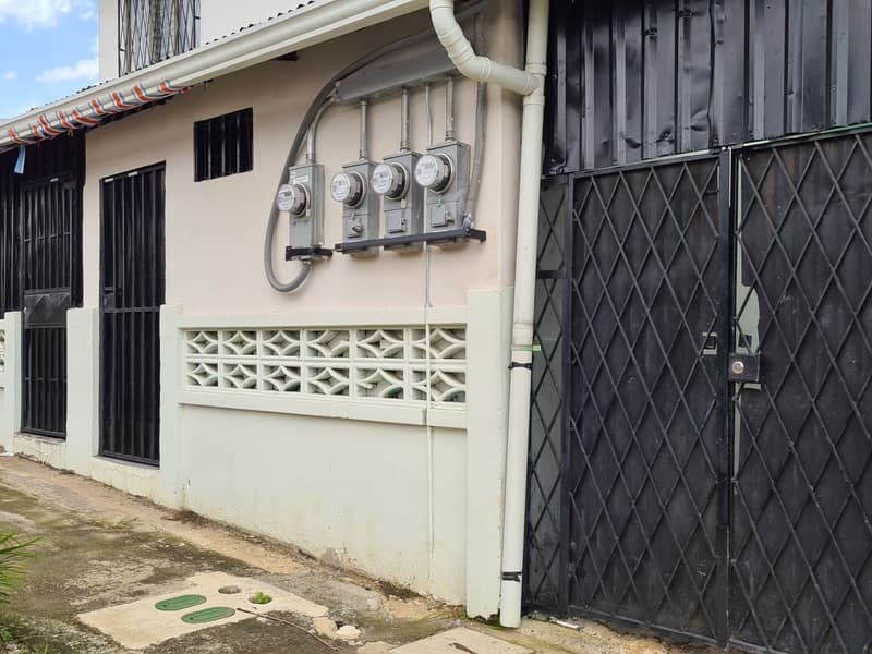 Comercial en Desamparados