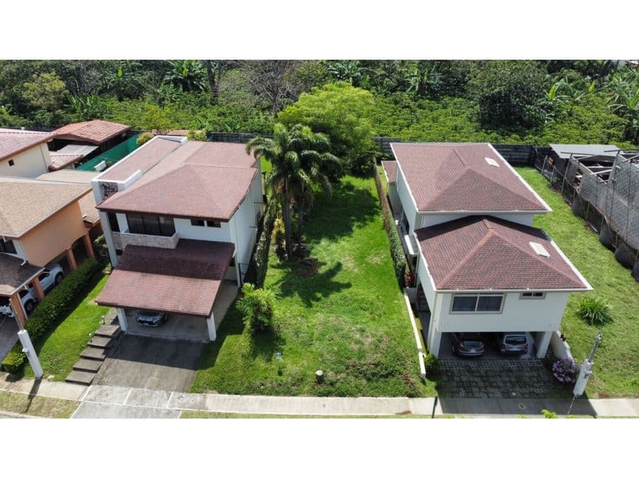 Terreno en Condominio Camino del Sol
