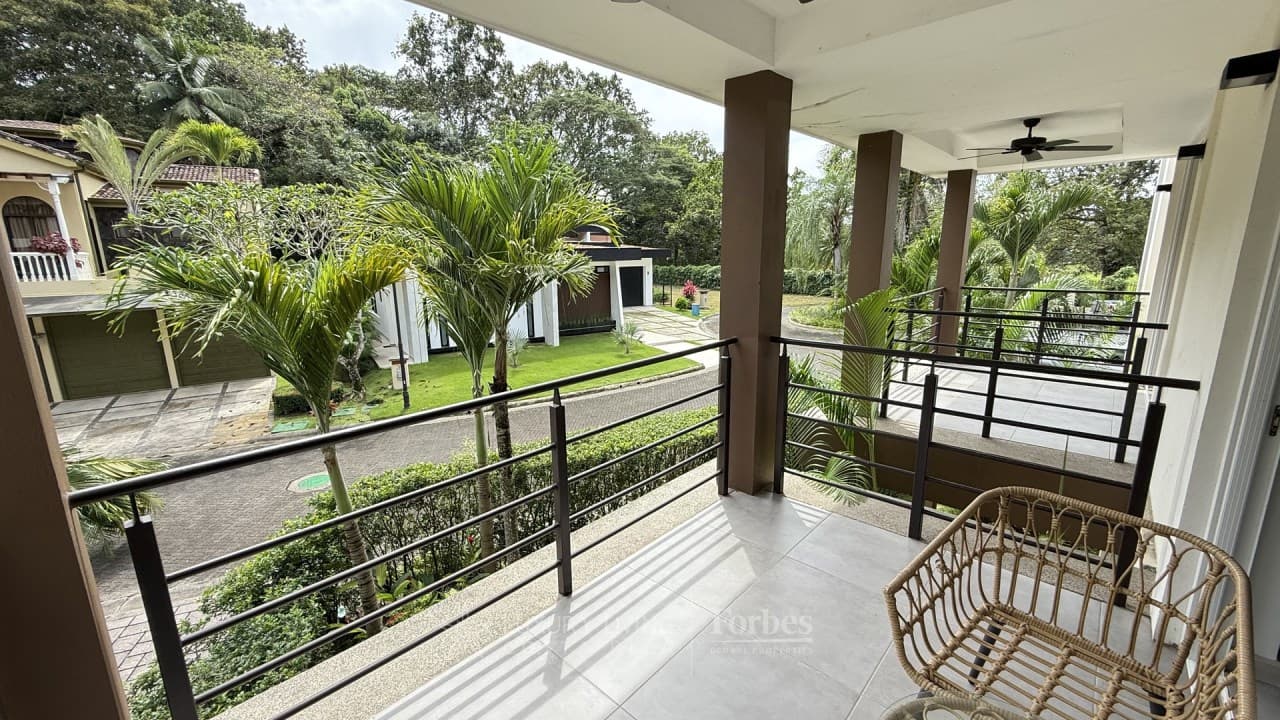 Apartamento en Jacó