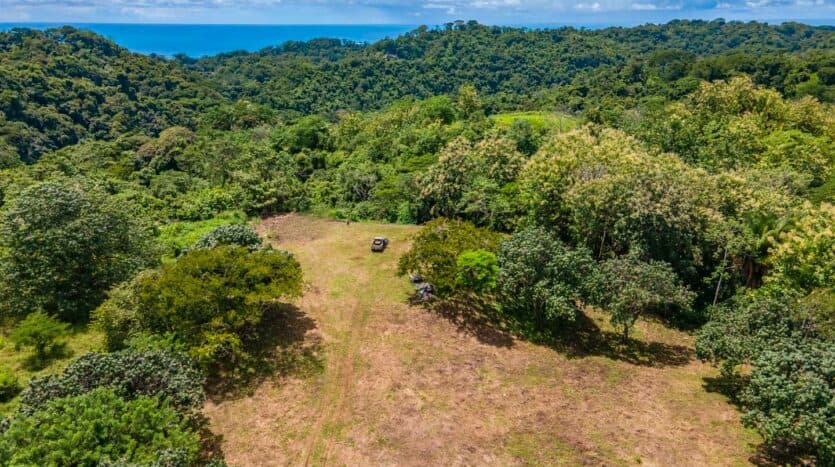 Land at Playa Hermosa
