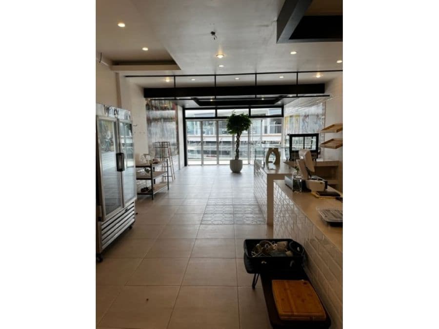 Commercial at San Rafael