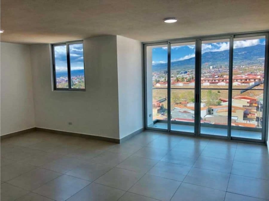 Apartamento en Condominio Residencial Altamira