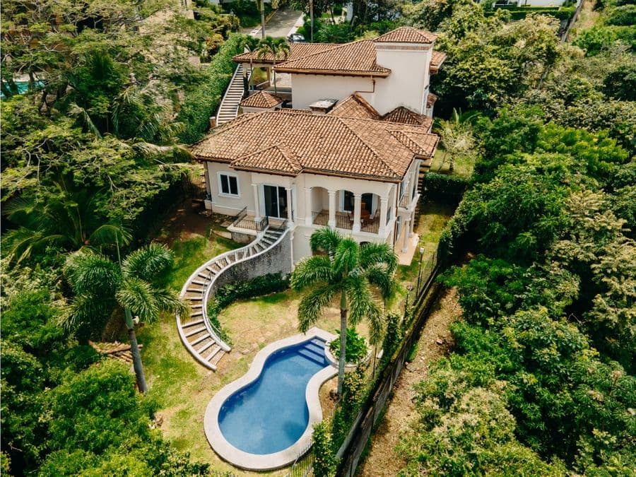 Casa en Residencial Villa Real