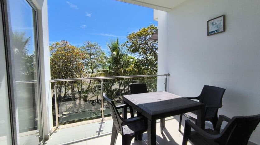 Apartment at Parrita