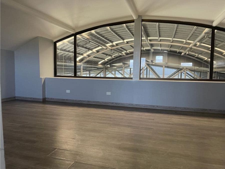 Commercial at Escazú