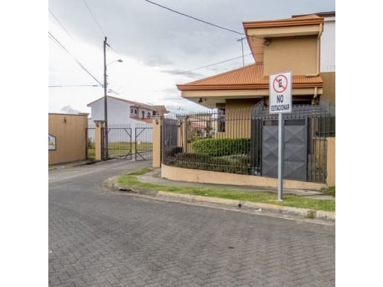 Casa en Veredas Del Irazú