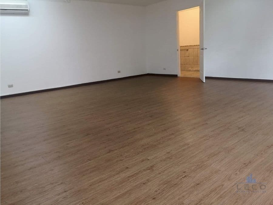 Comercial en Curridabat