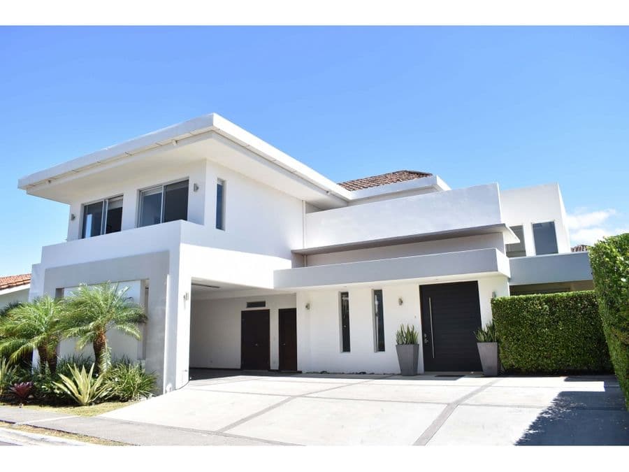 Casa en Piedades