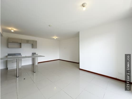 Apartamento en Condominio La Valencia