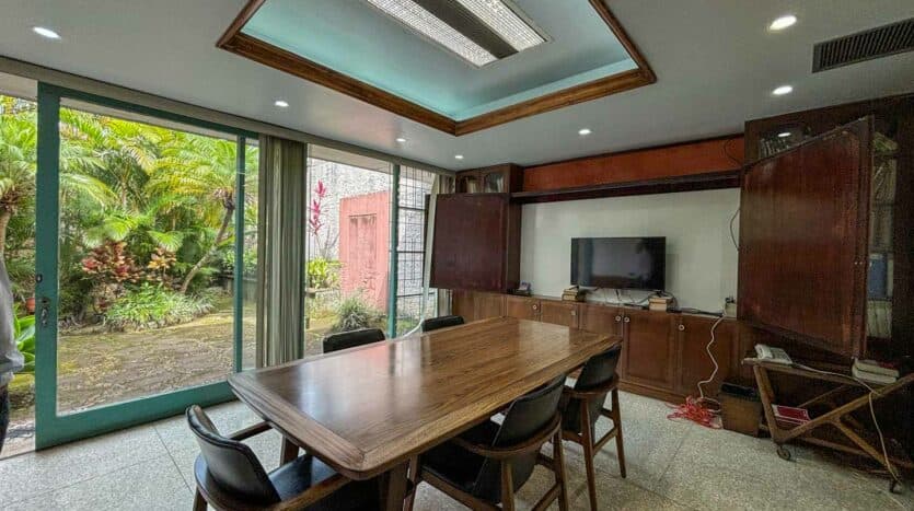 House at Francisco Peralta