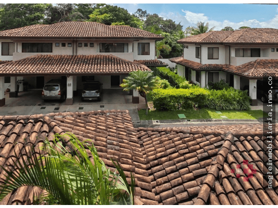House at Santa Ana