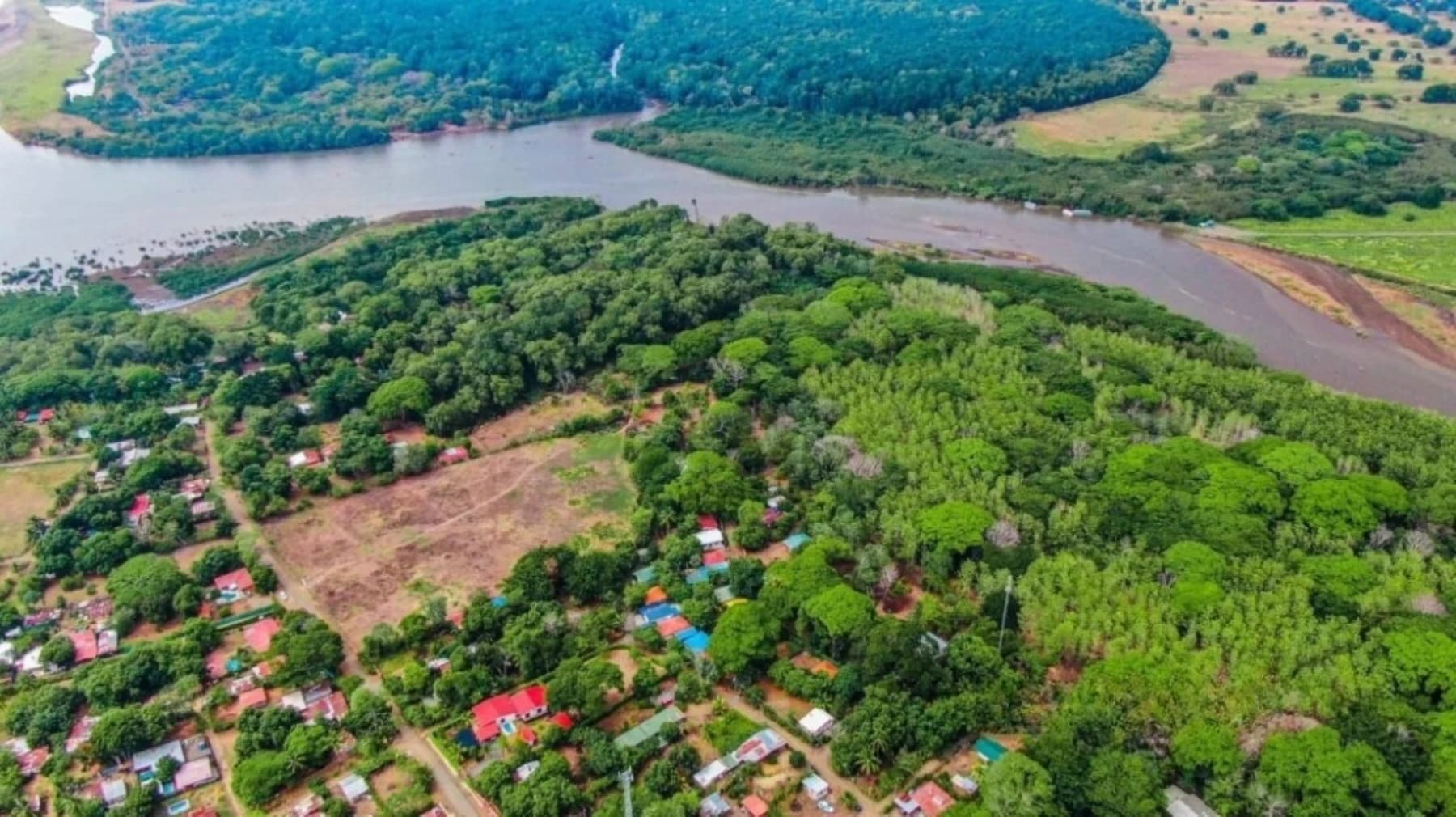 Terreno en Jacó