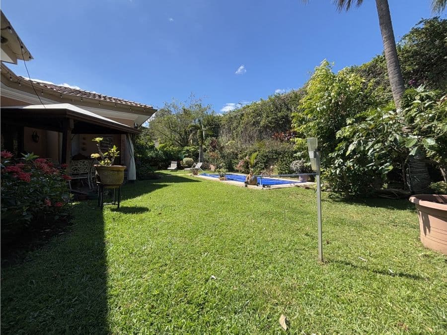 Casa en Condominio Hacienda Lindora
