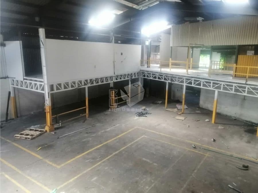 Bodega en La Asunción