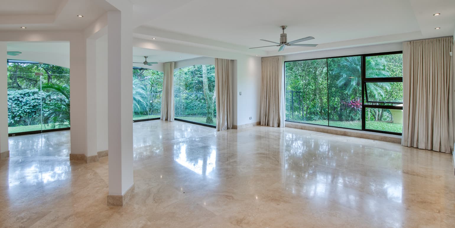 Property at Condominio Cerro Colón