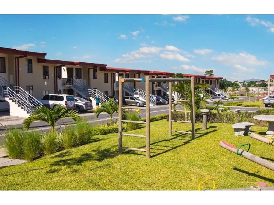 Apartamento en Condominio Francisco de Heredia