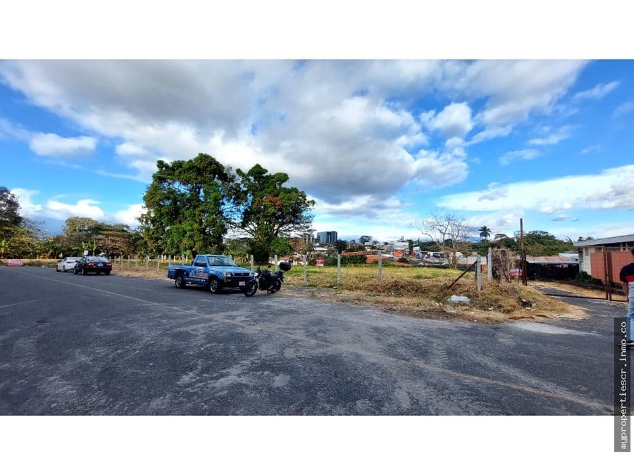 Land at San Rafael