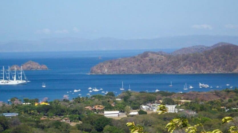 Land at Playas del Coco