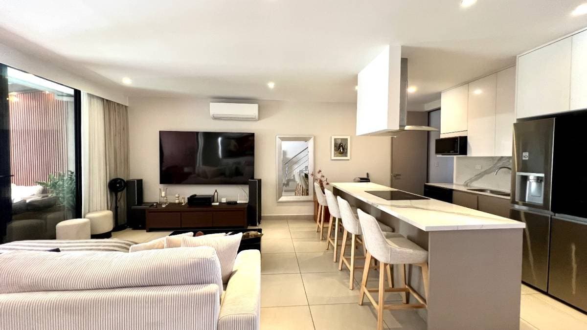Propiedad en Condominio Lindora 43