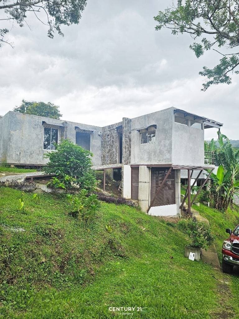 Casa en Turrialba