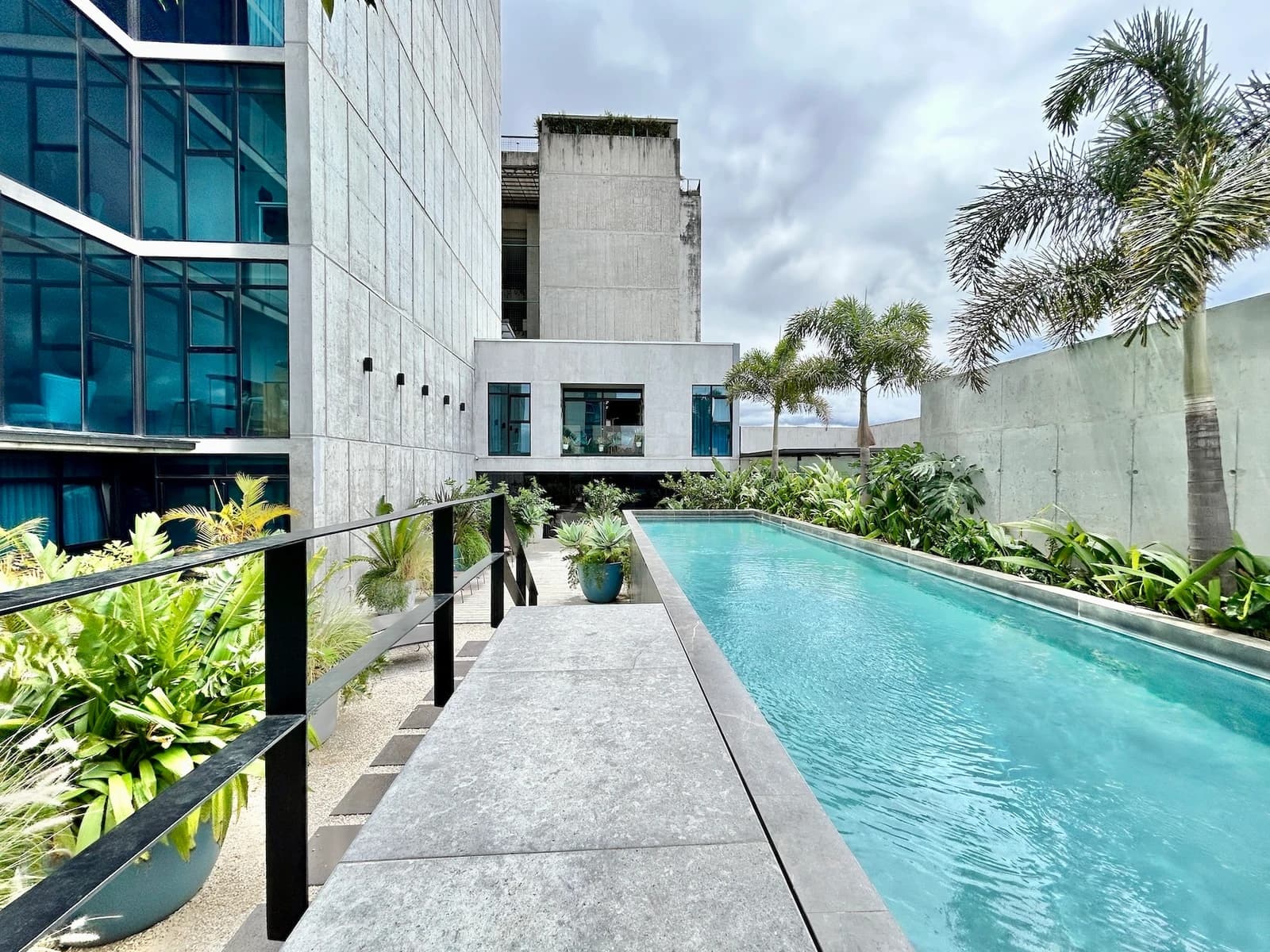 Apartment at Cosmopolitan Tower