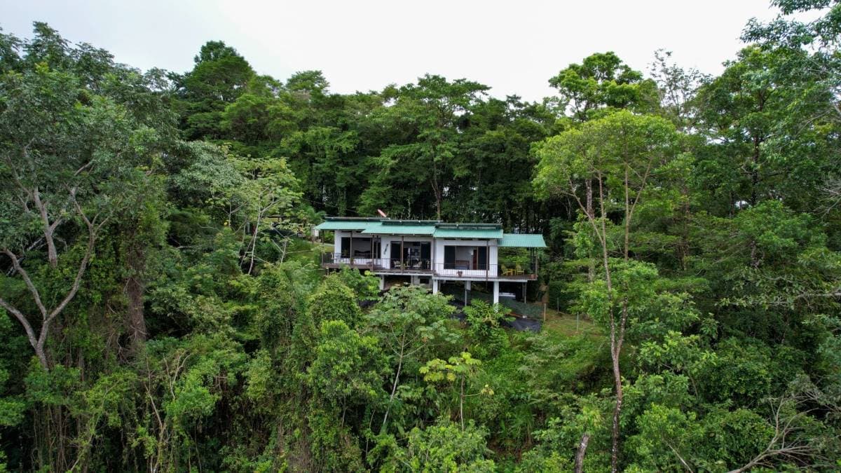 House at Lagunas