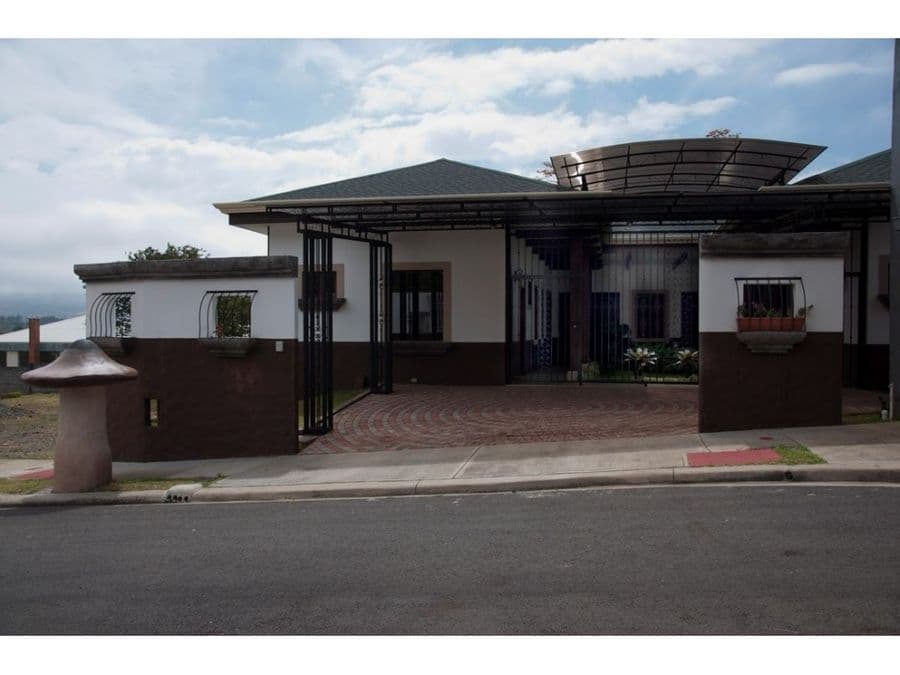 Casa en Heredia