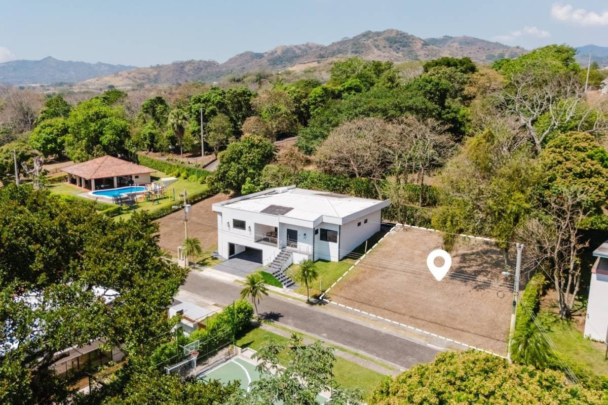 Propiedad en Plantation Estates