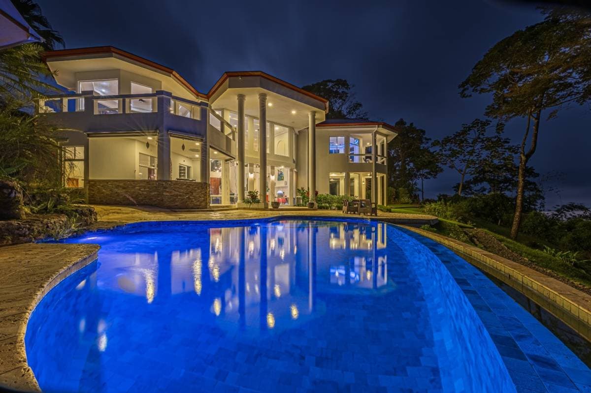 House at Lagunas