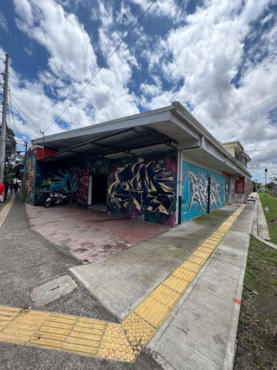 Commercial at San Pedro