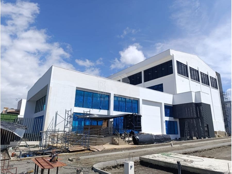 Comercial en San Rafael