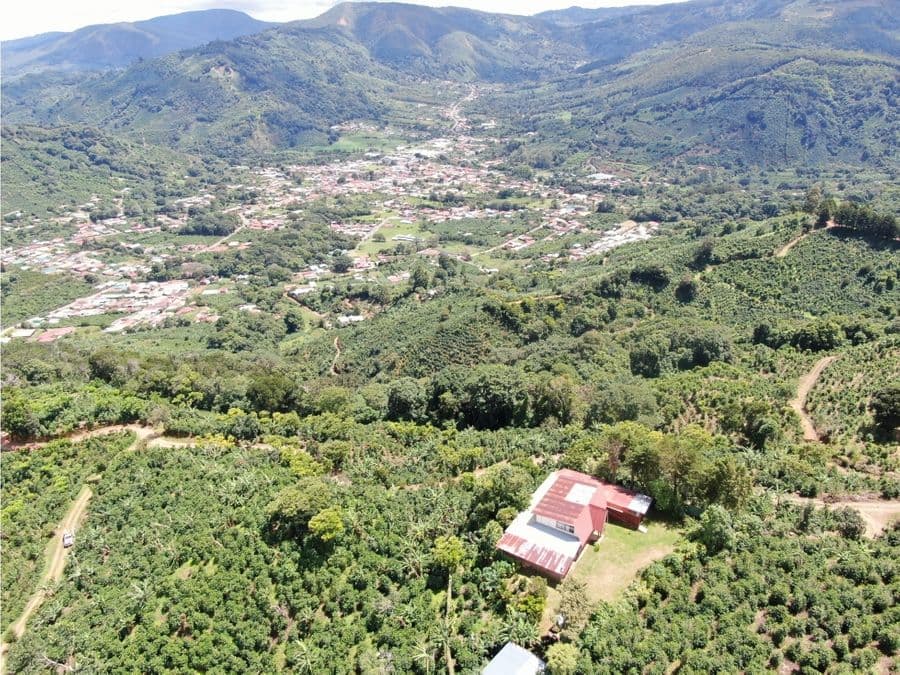 Oportunidad Única – Se Vende Hotel en Funcionamiento en Santa María