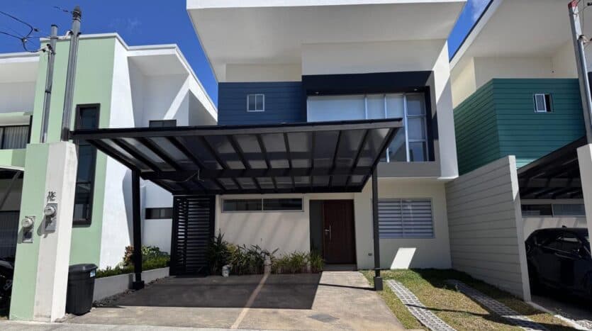 Casa en Condominio Distrito San Juan