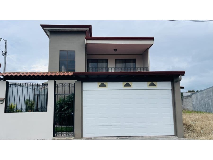 Casa en Dulce Nombre