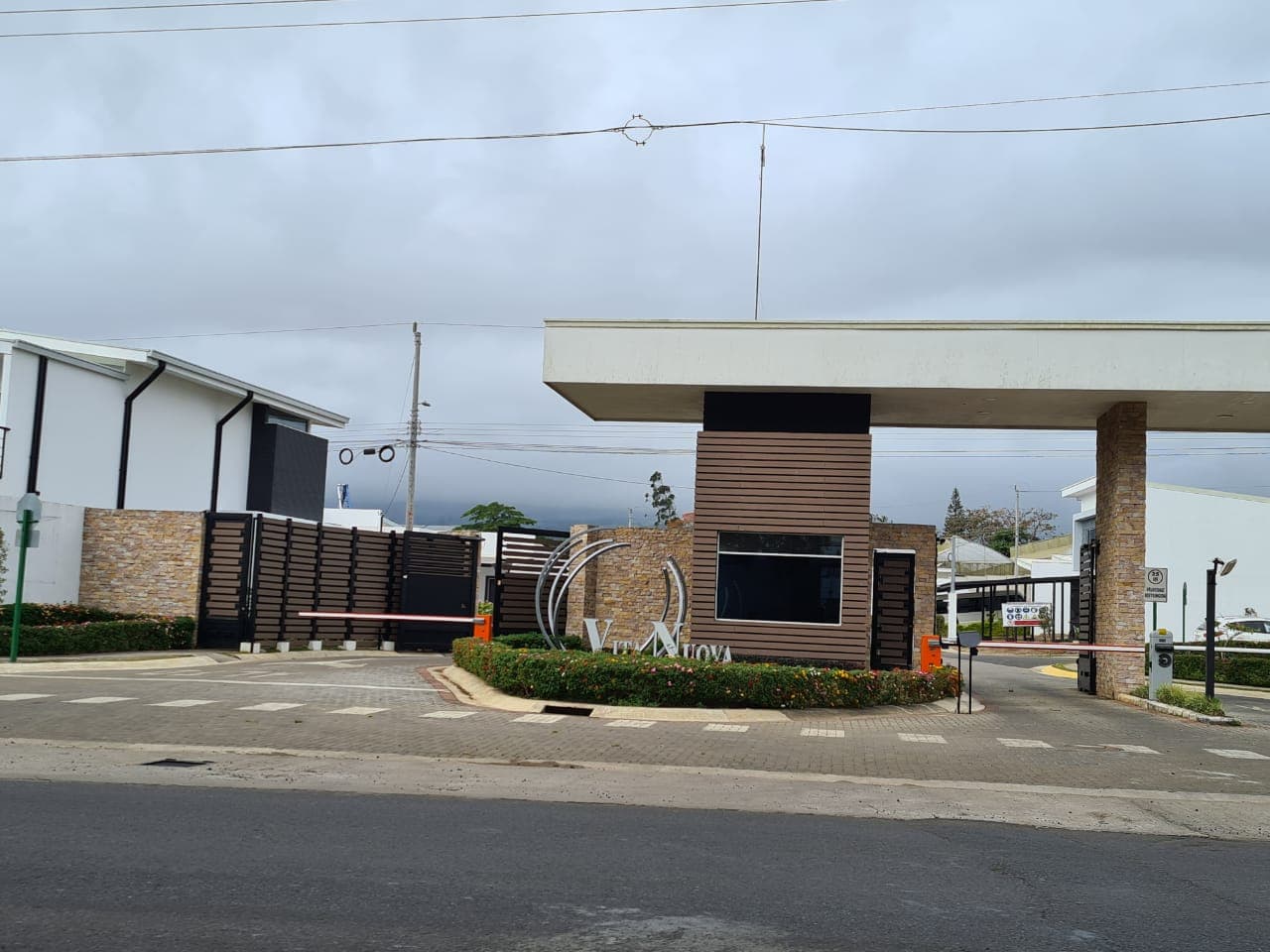 Propiedad en Dulce Nombre