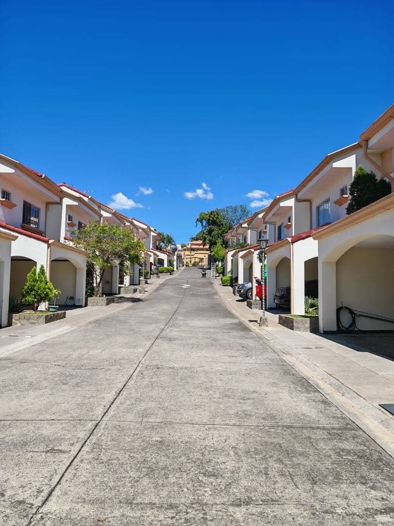 House at Condominio La Antigua