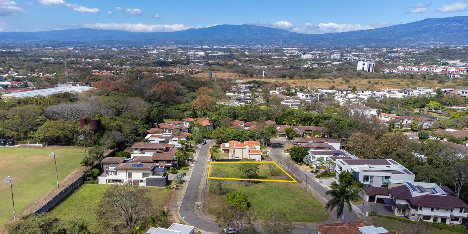 Propiedad en Condominio La Hacienda