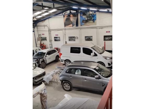 Commercial at Catedral