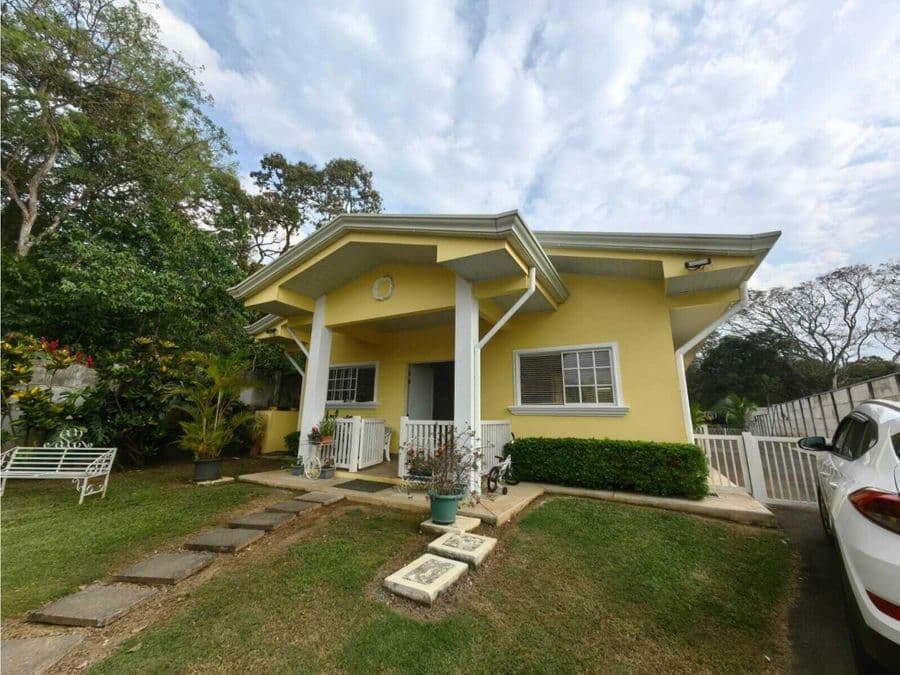 Property at Turrúcares