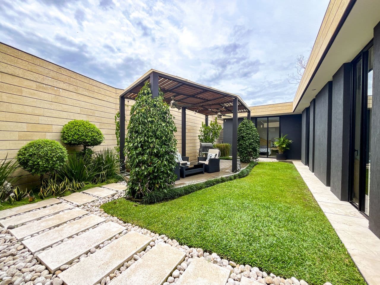 Propiedad en Condominio Déndera Escazú